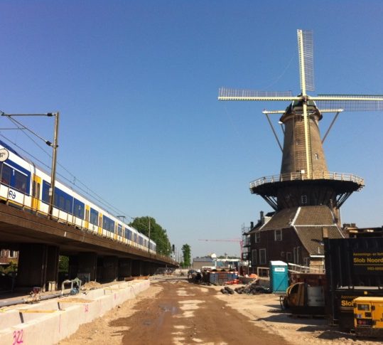 Constructiebrug Spoorzone Delft
